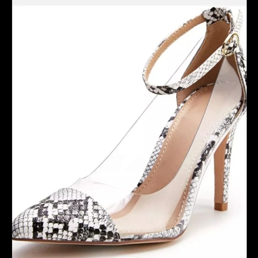 Ermonn FIRE! NIB! High Heel Clear Stilleto Pumps in Snake Skin. Sz 9. R2S!!